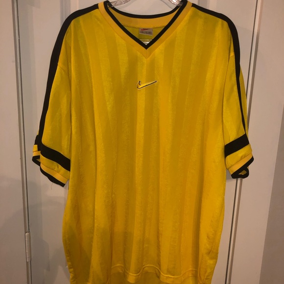 RARE NIKE JERSEY - Picture 1 of 3